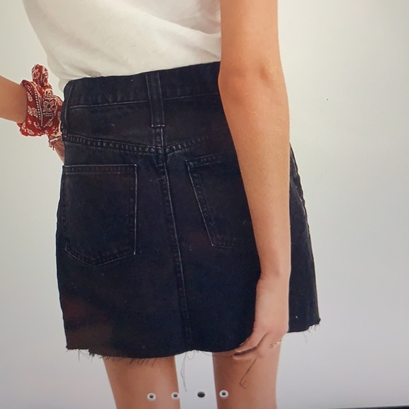 Madewell Denim Frisco Mini Skirt Lunar Wash Sz 27 - Picture 7 of 10